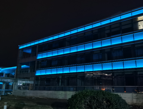 How to Choose LED Linear Lighting for Hotel Facade Projects
