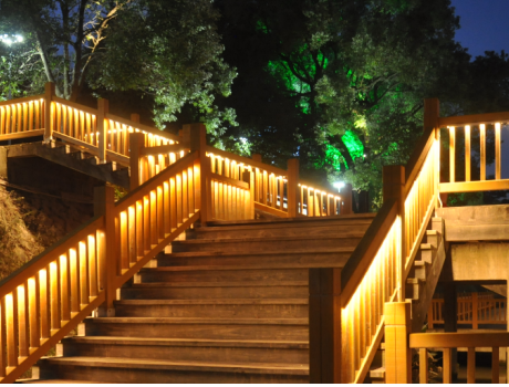 How to Calculate LED Wall Washer Spacing for Building Facades?