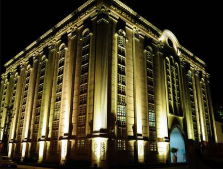 Outdoor Landscape Flood Lighting | LED Landscape Lighting Solutions